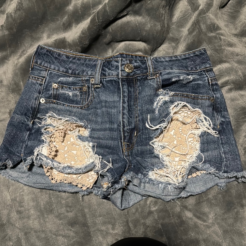 American Eagle Outfitters Blue and Cream Distressed Jean Shorts
